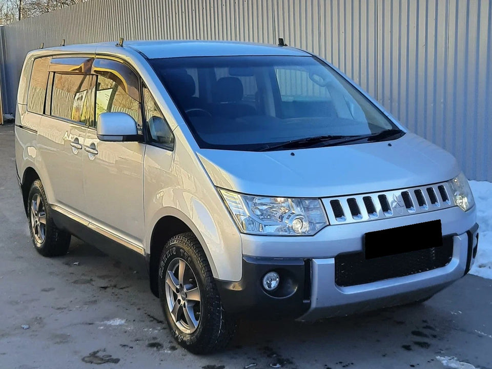 Mitsubishi Delica 2.4i 1860B40400_560903_SM5609 E2 EGRR OFF