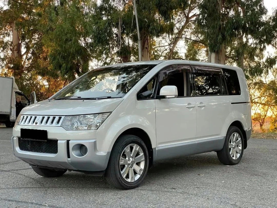 Mitsubishi Delica 2.4i 1860A90906_520513_SM5205 E2 EGR OFF