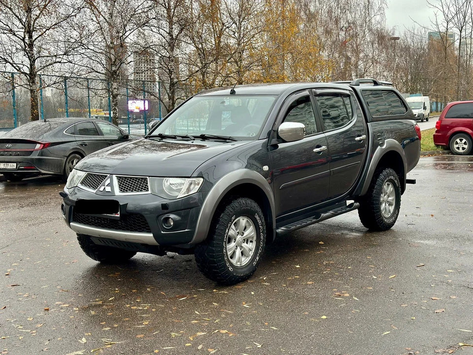 Mitsubishi L200 2.5d SH7058 1860A698_02 H1234D56T7R7HAR71901 IMMO OFF