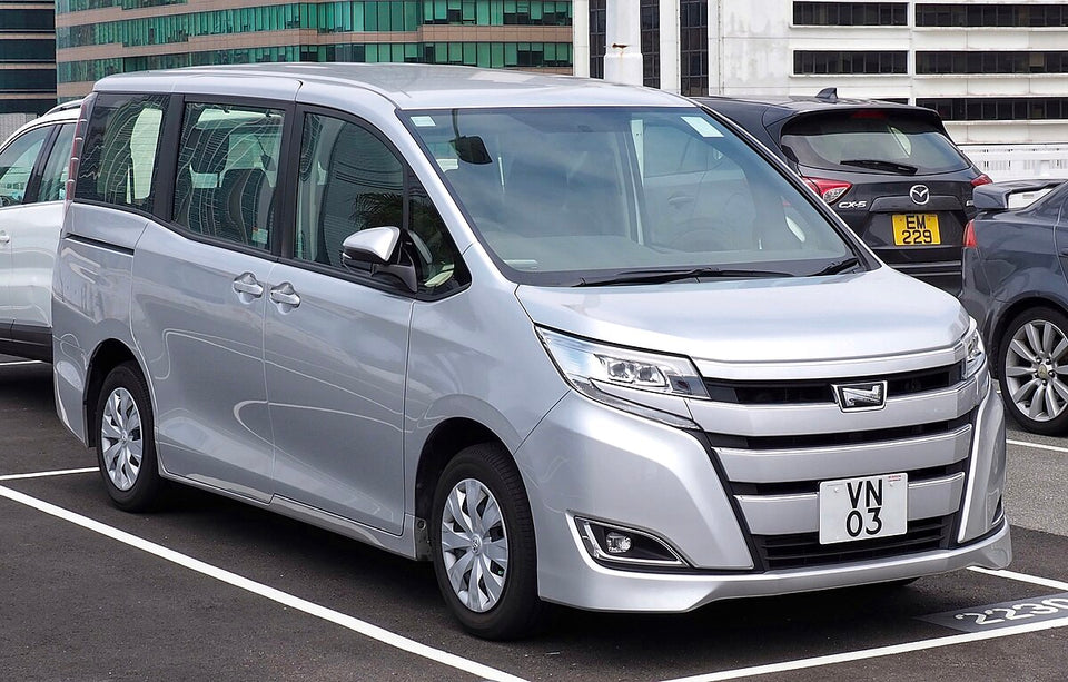 Toyota Noah 2.0i 89663-28B31 E2