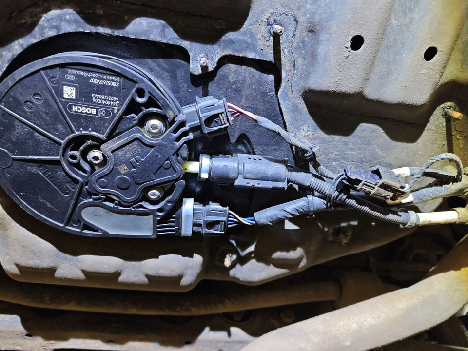 Jeep Grand Cherokee 3.0d EDC17C79 1037527380 10SW0530161060W521 ADBlue OFF