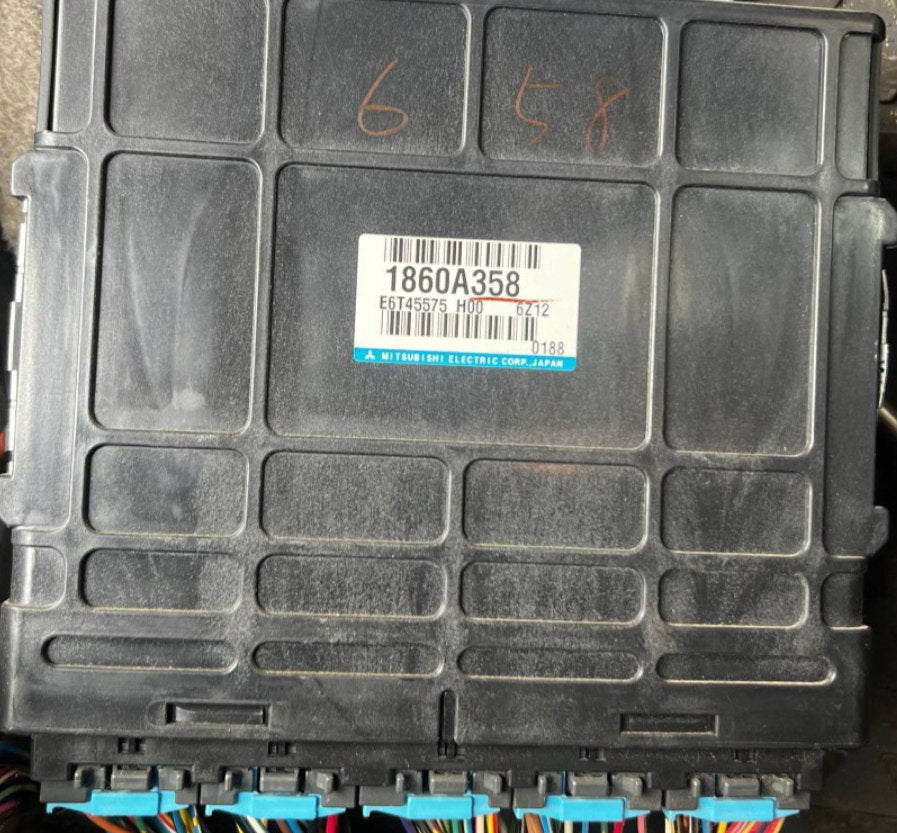 Mitsubishi Outlander 2.4i 1860A358_E75703_60A358 IMMO OFF